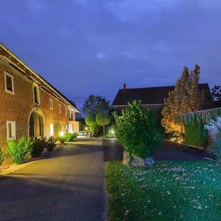 Brucknergut Hotel 3*