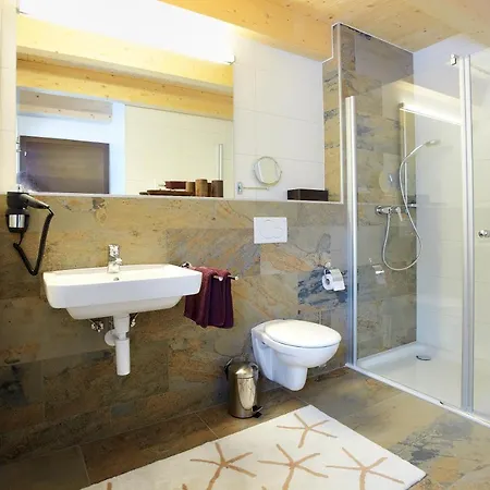 Brucknergut Ξενοδοχείο 3*