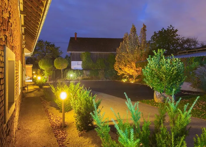 Brucknergut 호텔 3*